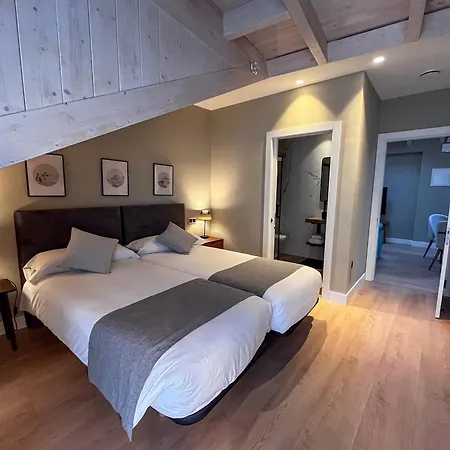 La Quinta Del Sordo لواركا