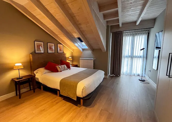 La Quinta Del Sordo * Luarca